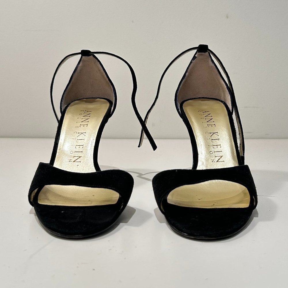 Size 6 ANNE KLEIN COLLECTION Women's Suede Black Ankle Strap Heels